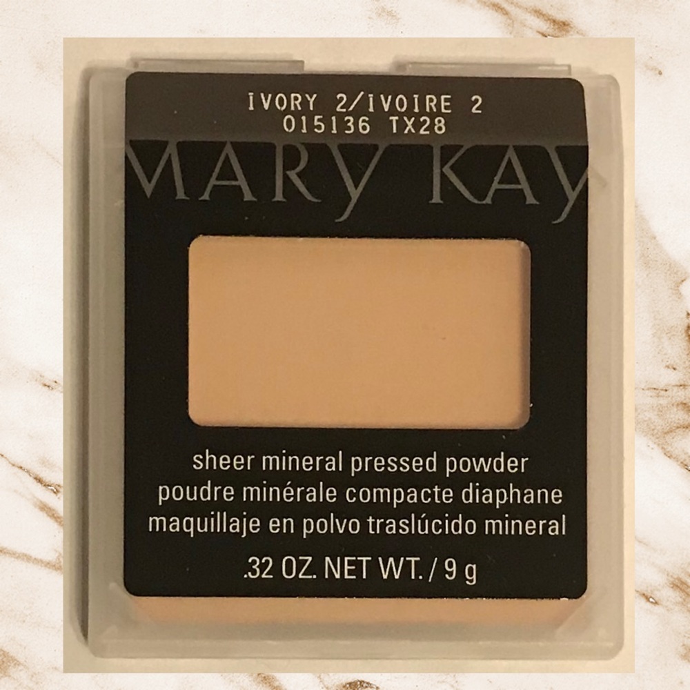 Ivory 2 Sheer Mineral Pressed Powder